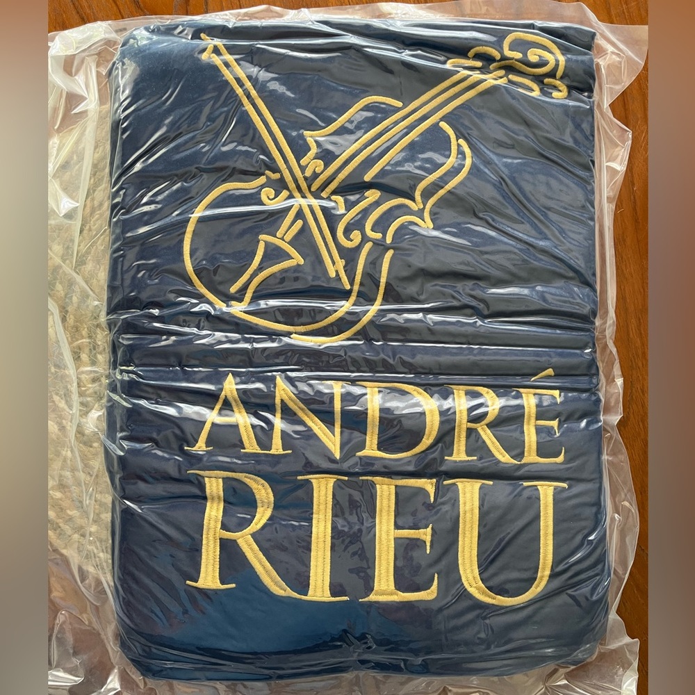 Official André Rieu fleece blanket. Straight from Maastricht!